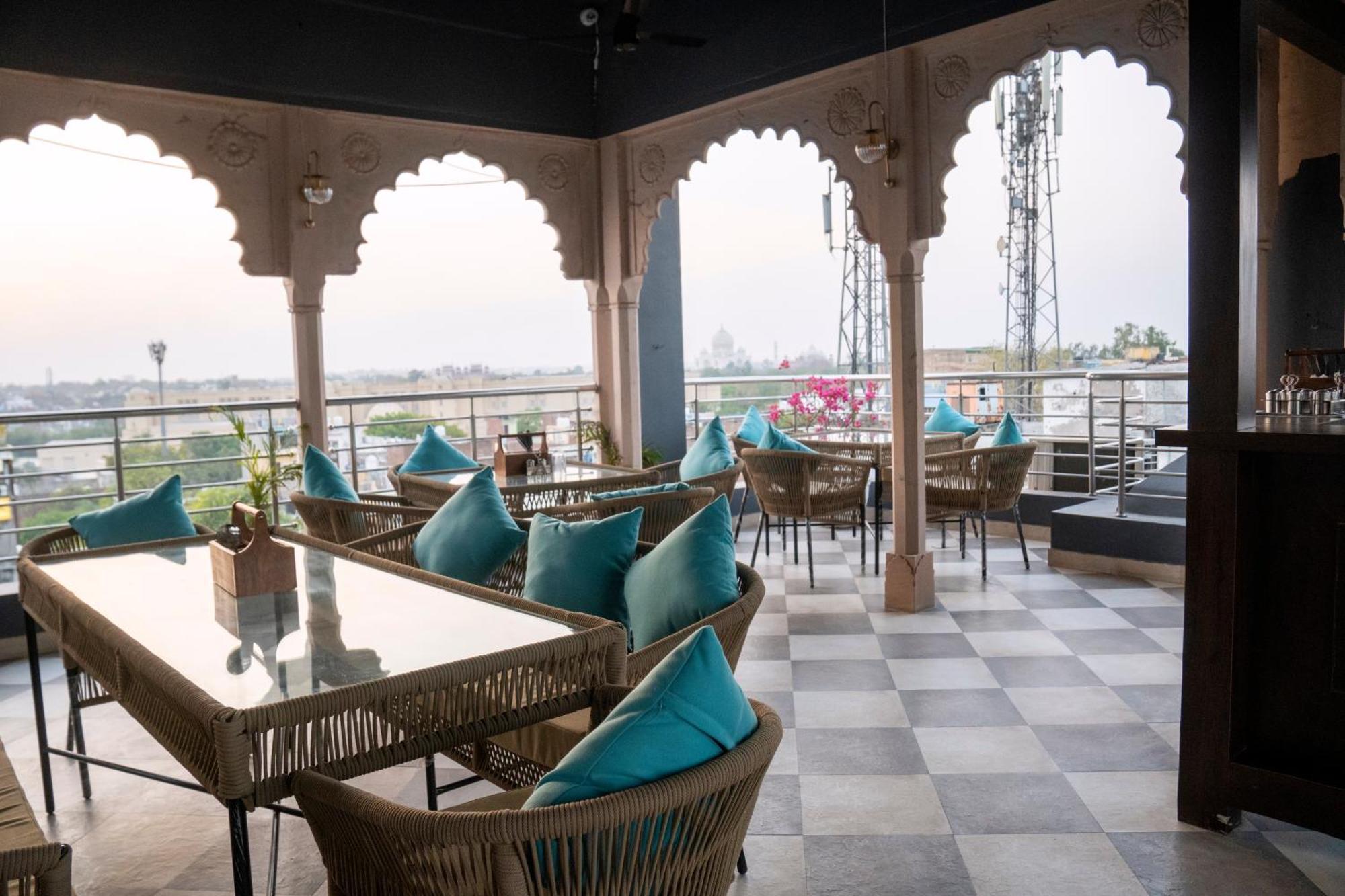 Hotel Sun Grand Agra  Eksteriør billede