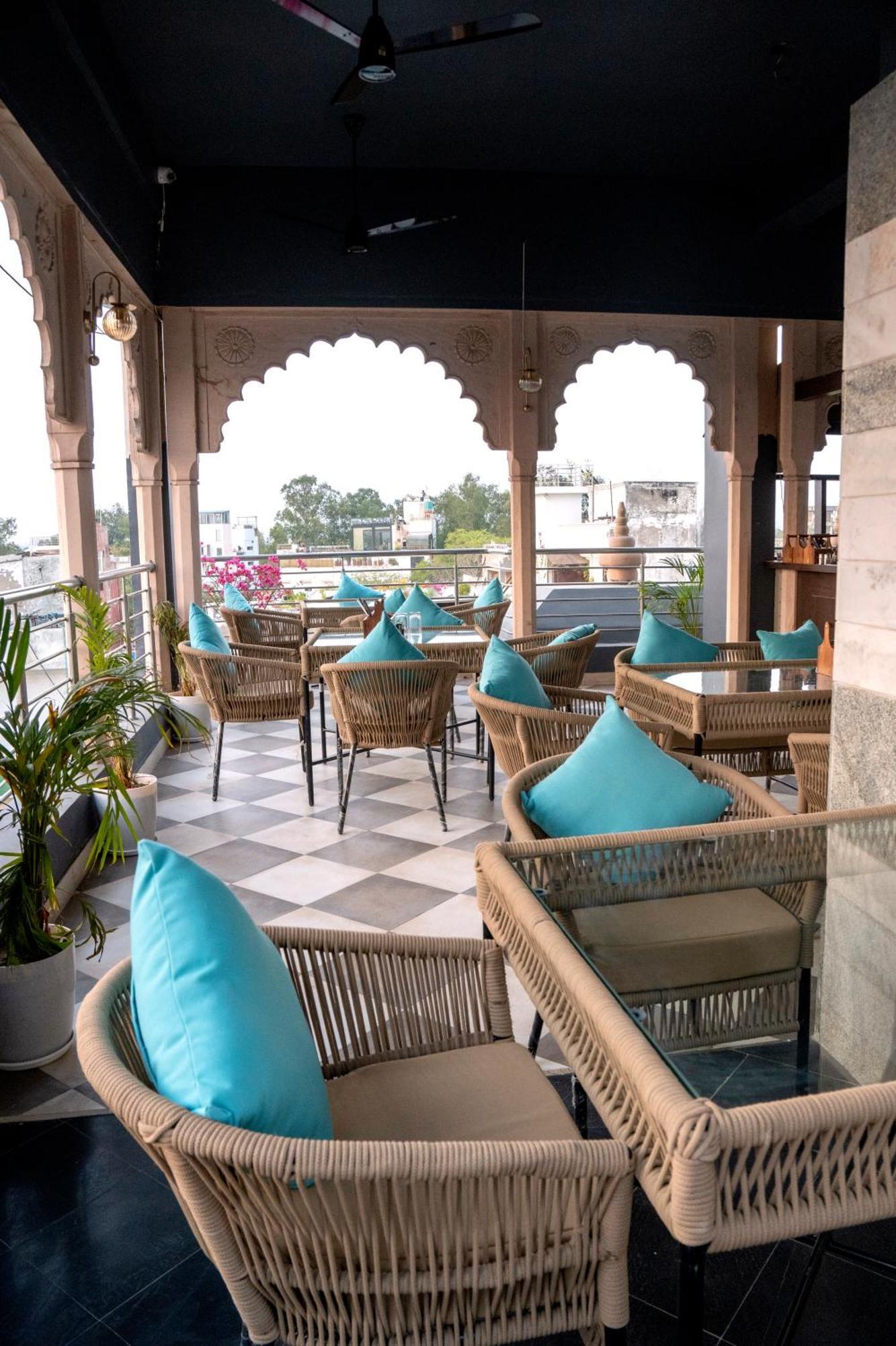 Hotel Sun Grand Agra  Eksteriør billede